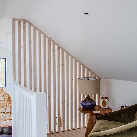 Lowen Tree House Truro Extérieur photo