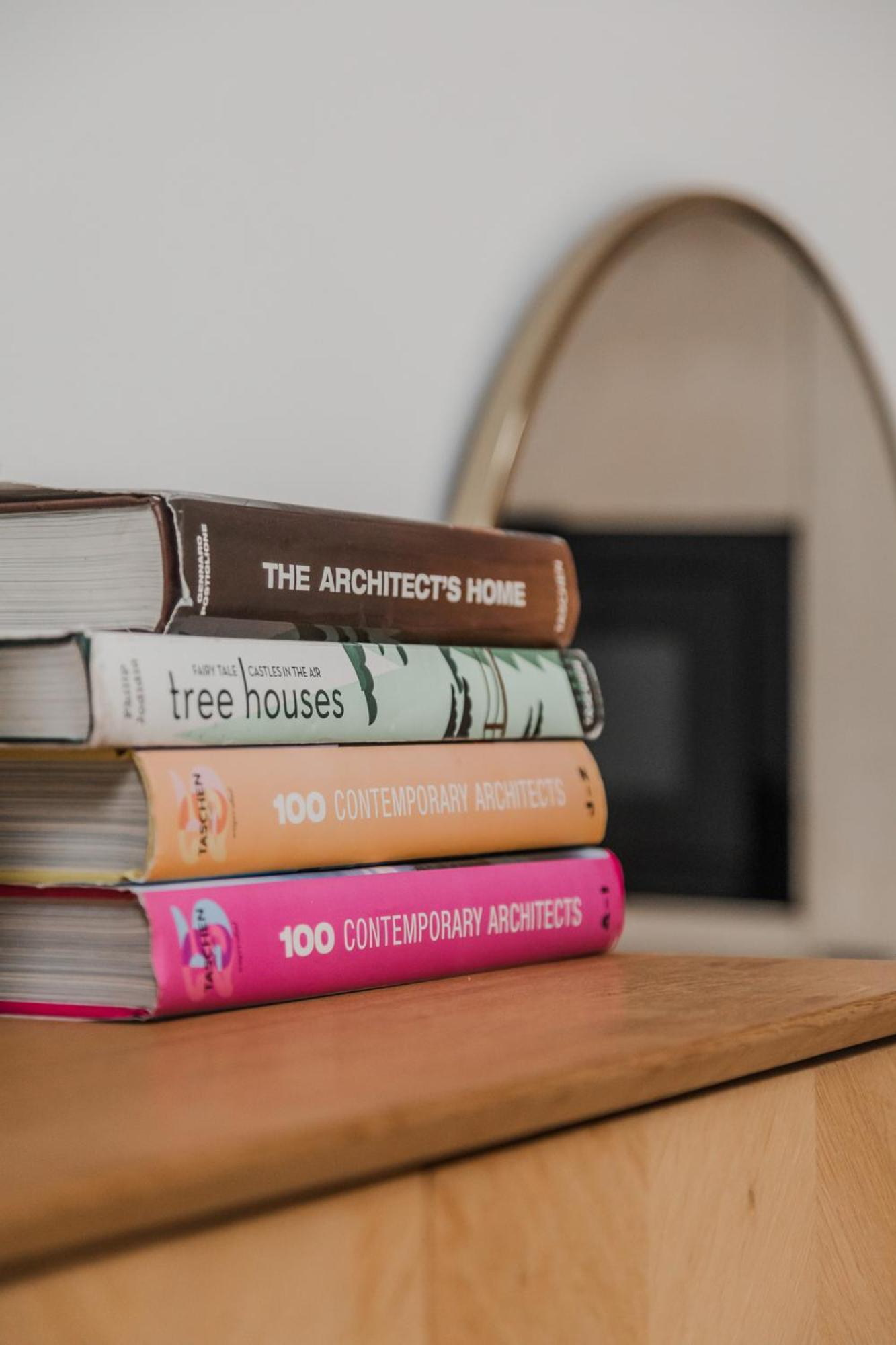 Lowen Tree House Truro Extérieur photo