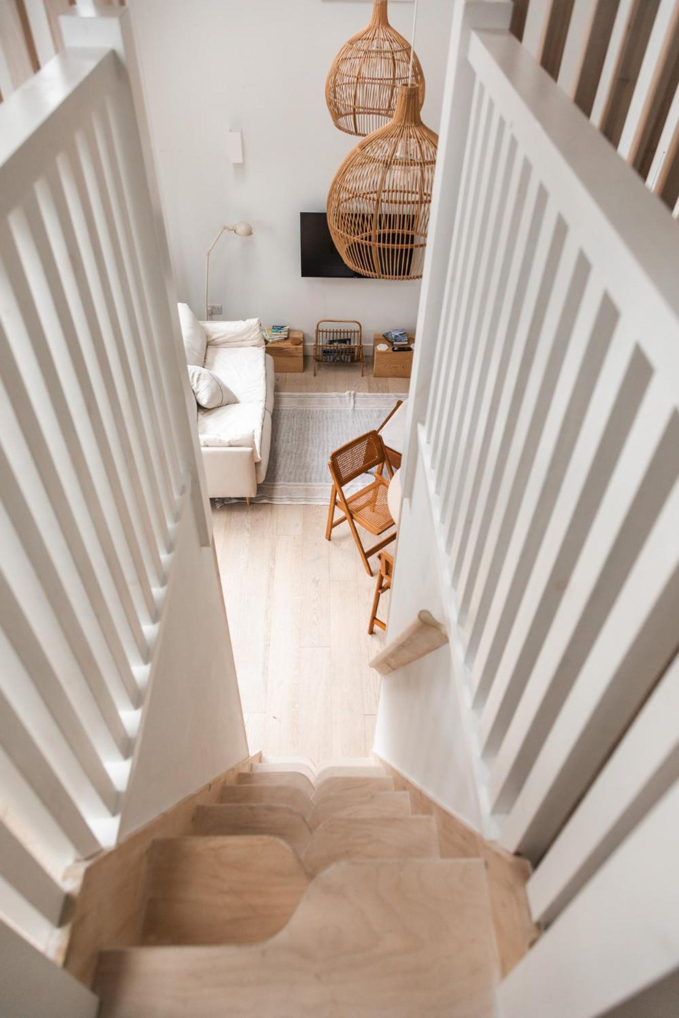 Lowen Tree House Truro Extérieur photo