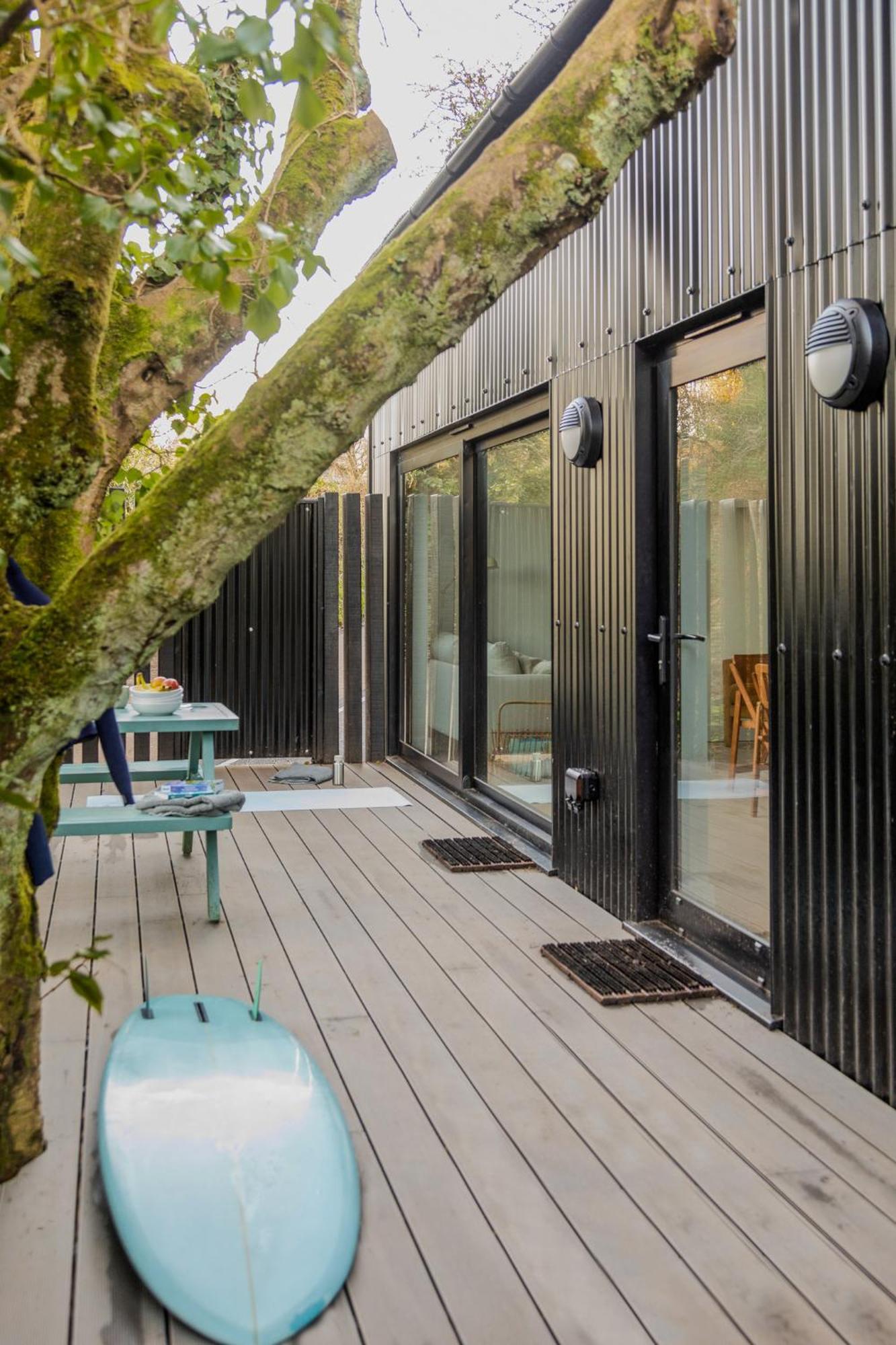 Lowen Tree House Truro Extérieur photo